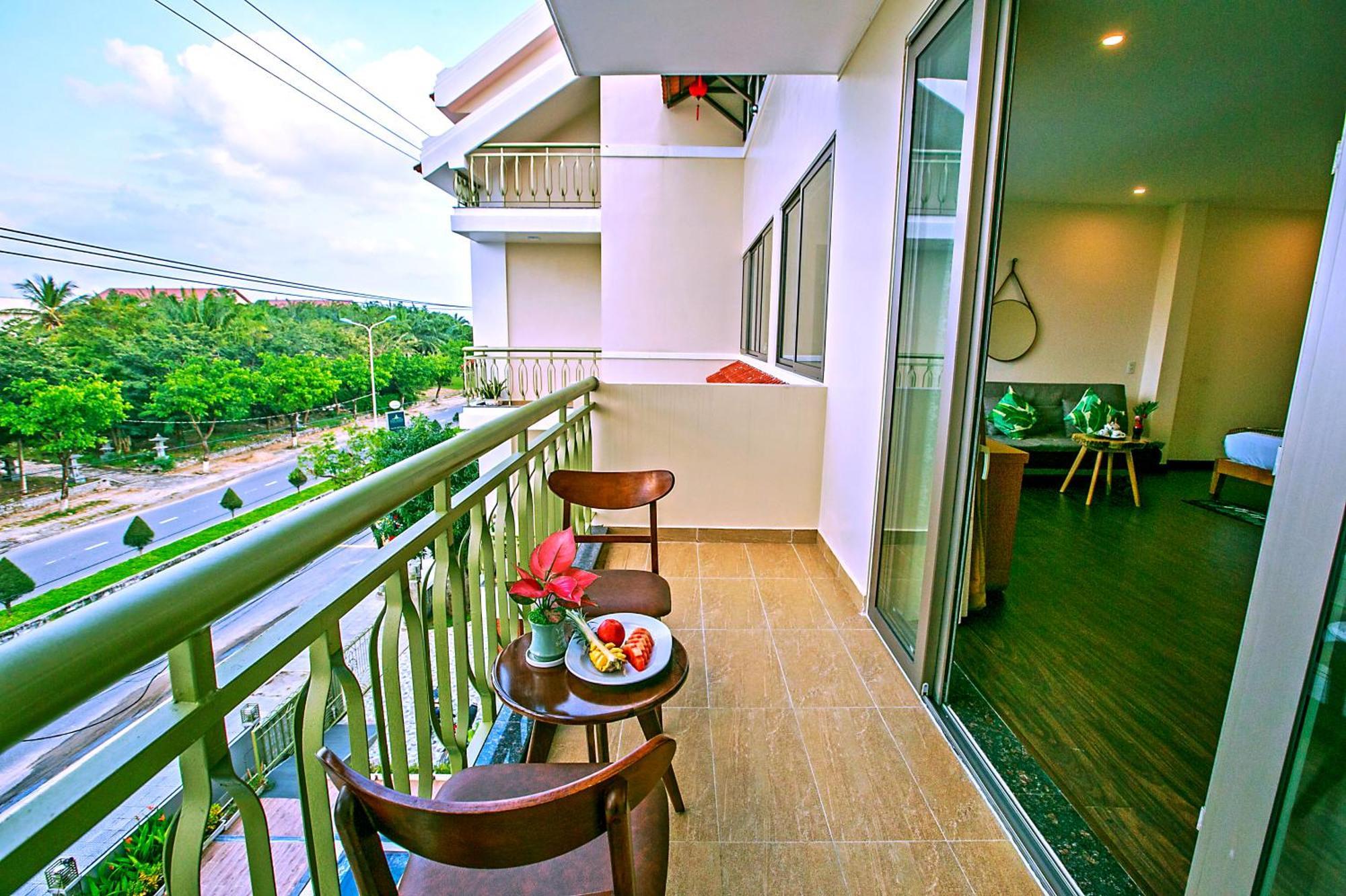 Silk And Sea Hotel Tan Thanh Luaran gambar