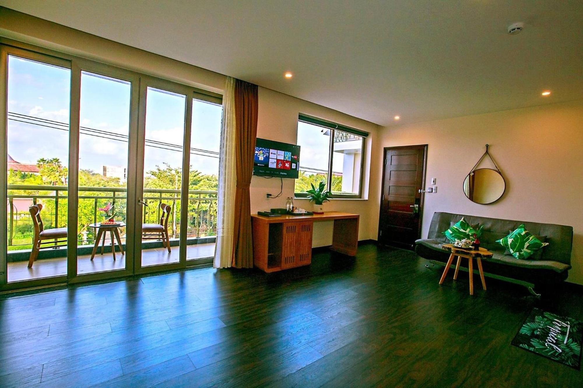 Silk And Sea Hotel Tan Thanh Luaran gambar